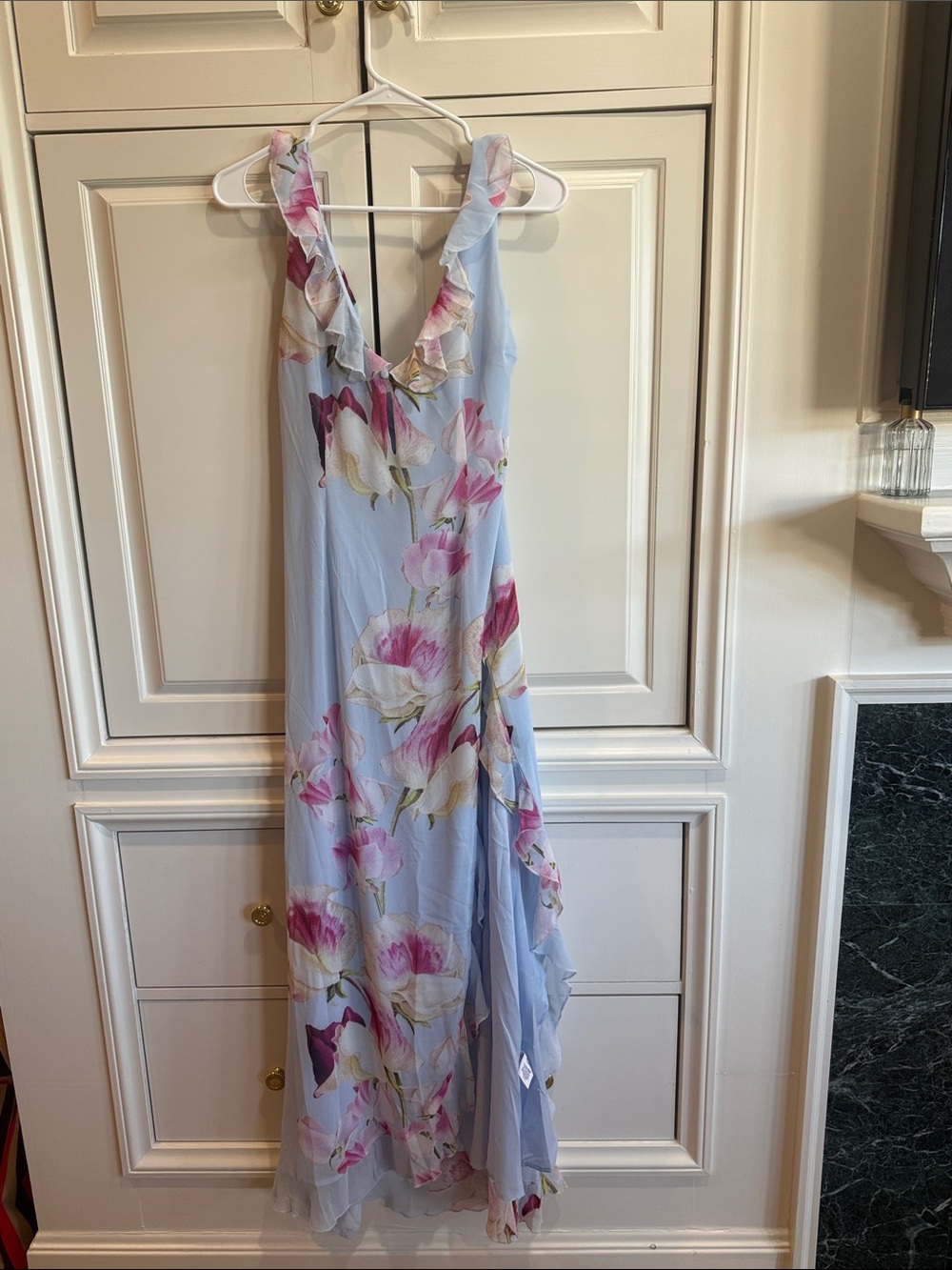 Light Blue Floral Ruffle V-Neck Maxi Dress — Women's Floral Maxi